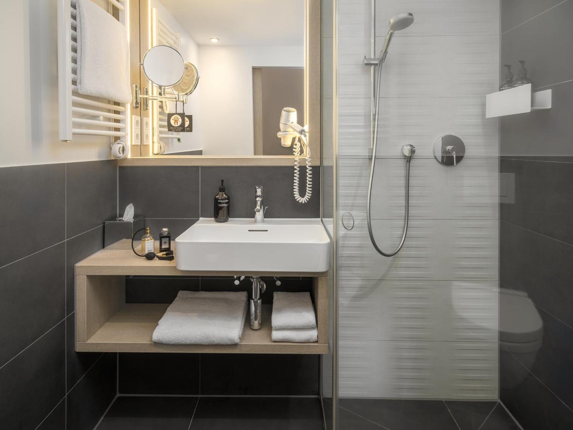 Hotel Boutique Atrium 4*
