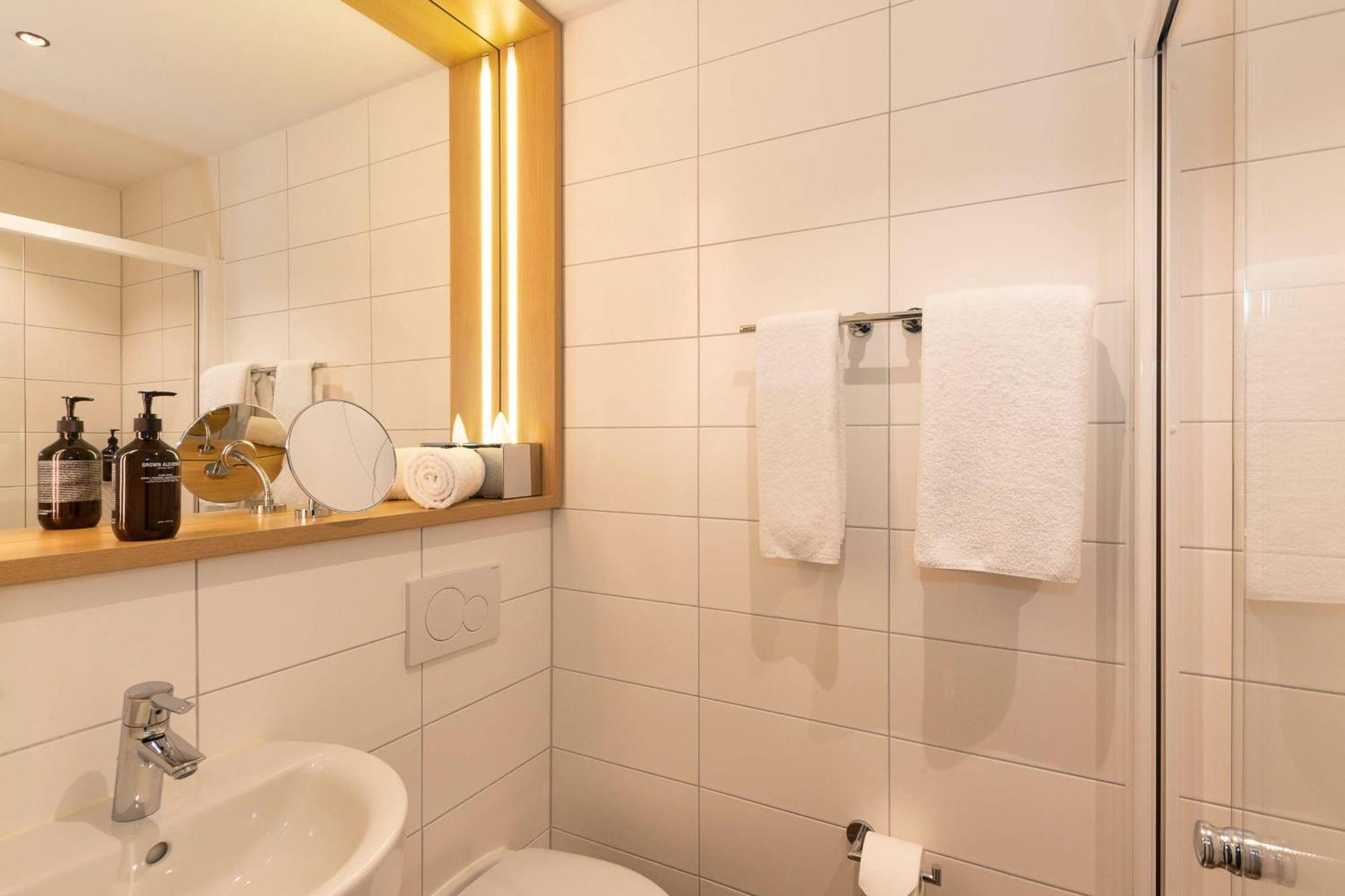Boutique Atrium 4*